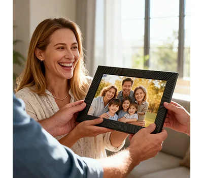 MemFrame™ Digital Photo Frame Everyday Experience